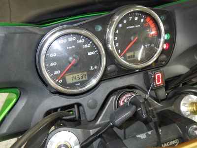 Kawasaki ZRX1200 Daeg 2015