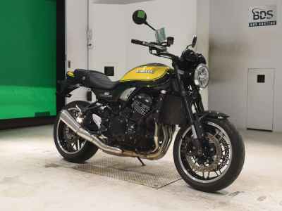 Kawasaki Z900RS 2023