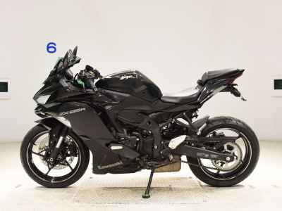 Kawasaki Ninja ZX-25R 2021