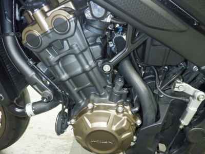 Honda CB650R E-Clutch 2024