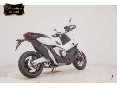 Honda X-Adv 750 2026