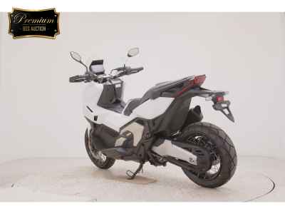 Honda X-Adv 750 2026