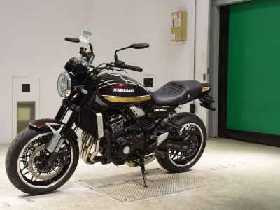 Kawasaki Z900RS 2025