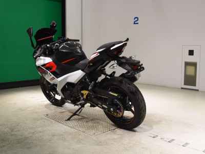 Kawasaki Ninja 400 2019