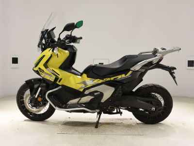 Honda X-Adv 750 2025
