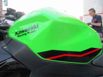 Kawasaki Ninja 400 2022