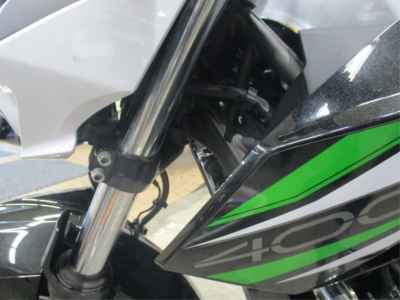 Kawasaki Z400 2021