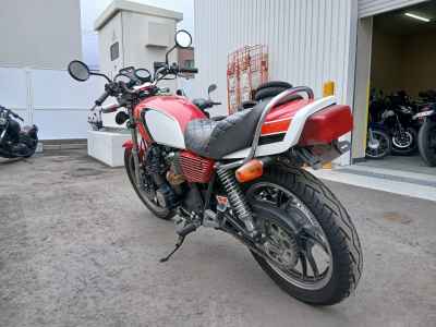 Yamaha XJ550 2023