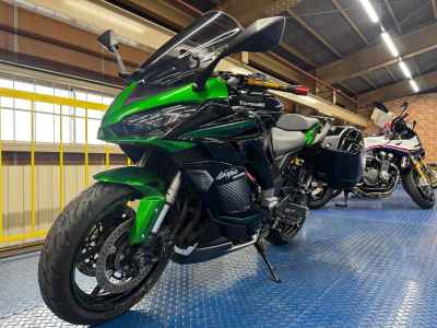 Kawasaki Ninja 1000SX 2023