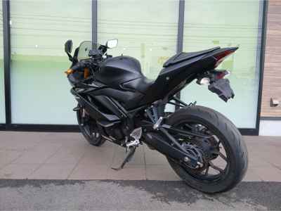 Yamaha YZF-R25 2019