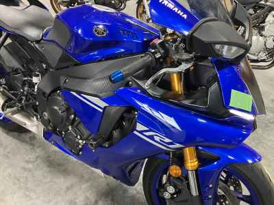 Yamaha YZF-R1 2018