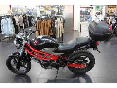 Honda VTR250 2011
