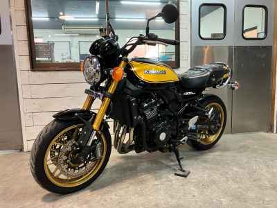 Kawasaki Z900RS 2023