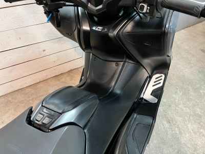Yamaha TMAX 560 2021