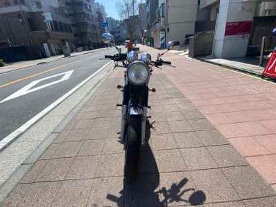 Yamaha SR400 2010