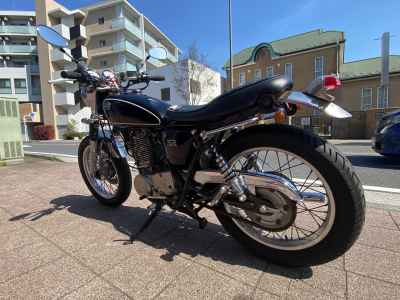 Yamaha SR400 2010