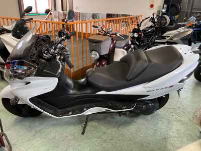 Suzuki Skywave 400