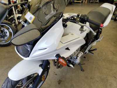 Honda CB400 Super Boldor 2010