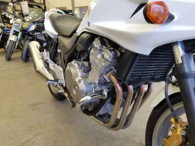Honda CB400 Super Boldor 2010