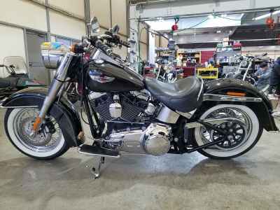 Harley-Davidson FLSTN1580 2011