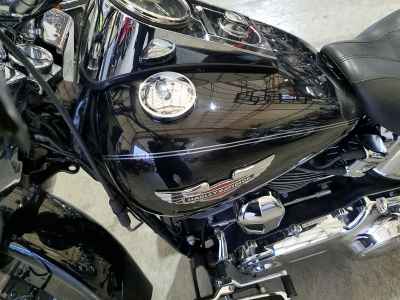 Harley-Davidson FLSTN1580 2011