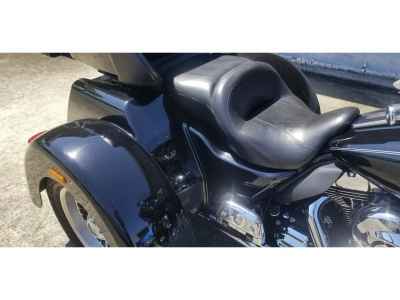 Harley-Davidson Electra Glide FLHTCU1690 Trike 2014