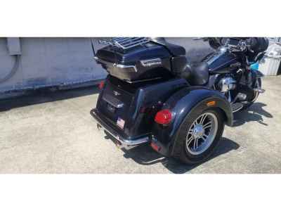 Harley-Davidson Electra Glide FLHTCU1690 Trike 2014