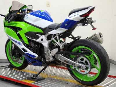 Kawasaki Ninja ZX-4RR 2024