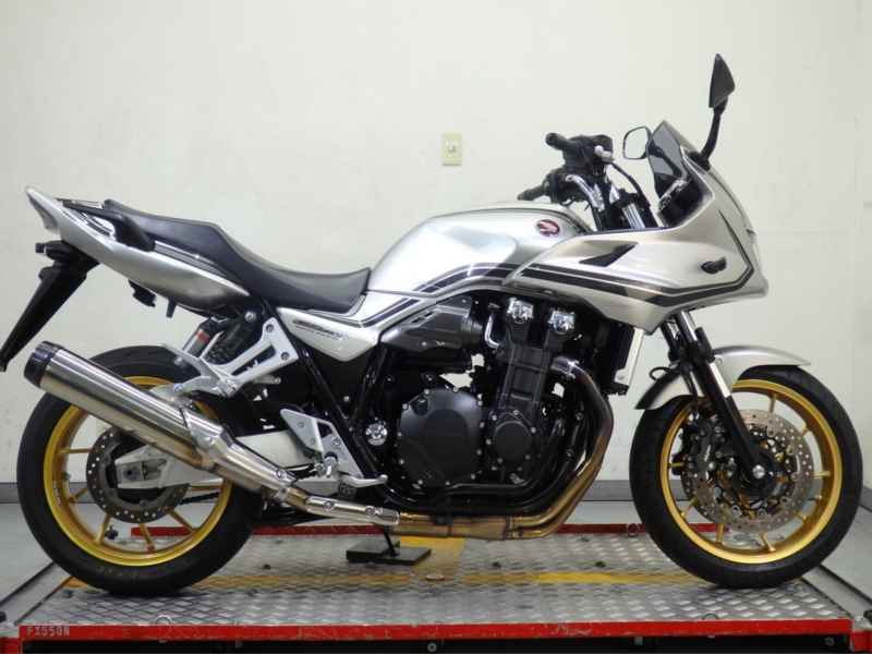 Honda CB1300 Super Boldor 2021