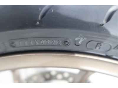 Honda CB400 Super Boldor 2017