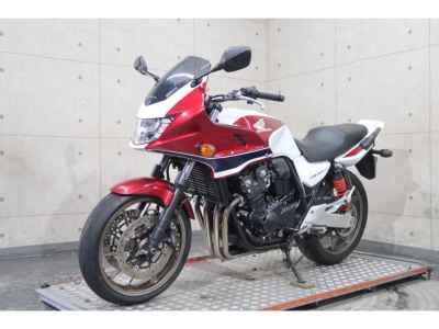 Honda CB400 Super Boldor 2017