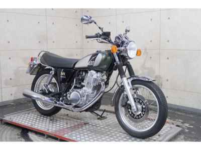 Yamaha SR400 2020