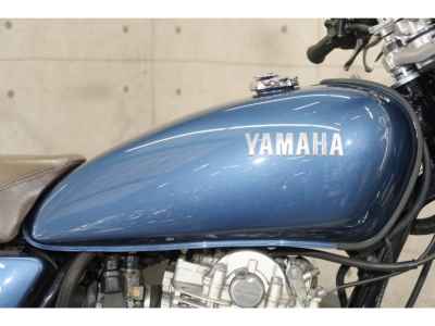 Yamaha SR400 2019