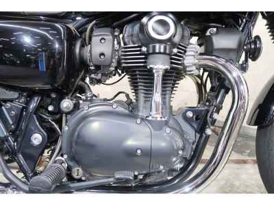 Kawasaki W800 2022