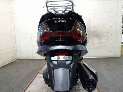 Suzuki Skywave 250M