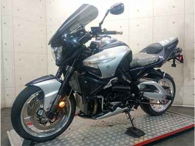 Suzuki B-King 2011