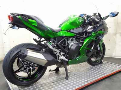Kawasaki Ninja H2 SX 2018