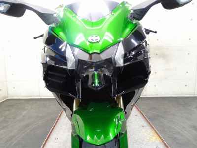 Kawasaki Ninja H2 SX 2018
