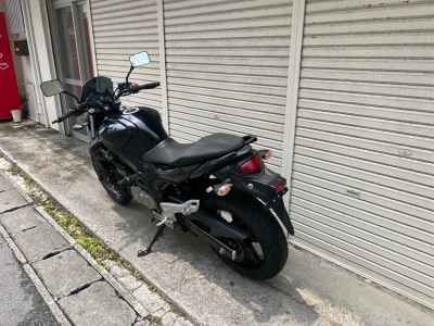 Suzuki Gladius SFV400 2011