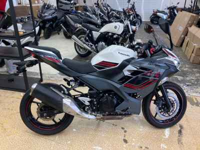 Kawasaki Ninja 400 2023