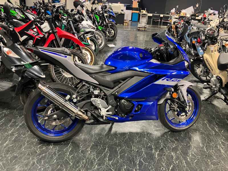 Yamaha YZF-R25 2021