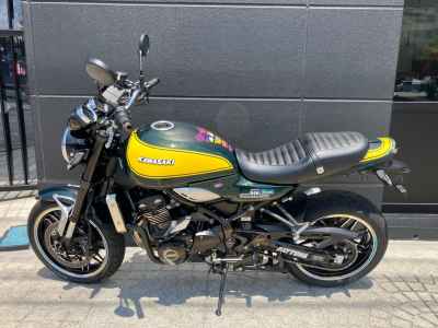 Kawasaki Z900RS 2024
