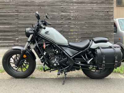 Honda XJR400 2023