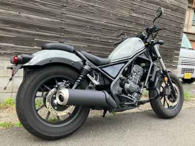 Honda XJR400 2023
