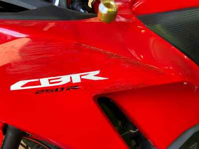 Honda CBR250R 2016