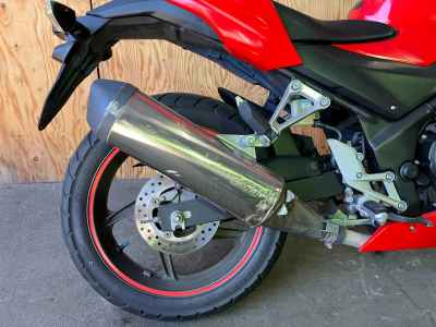 Honda CBR250R 2016