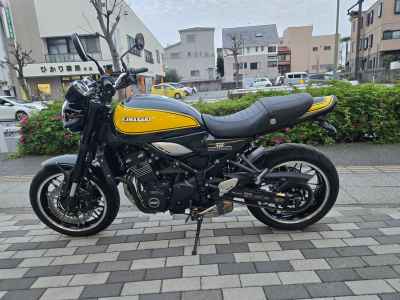 Kawasaki Z900RS 2022