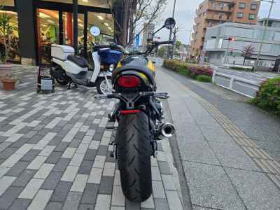 Kawasaki Z900RS 2022