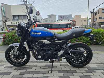 Kawasaki Z900RS 2024