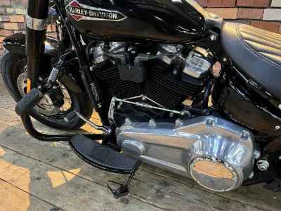 Harley-Davidson Slim FLSL1750 2021